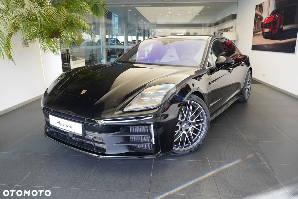 Porsche Panamera - 1