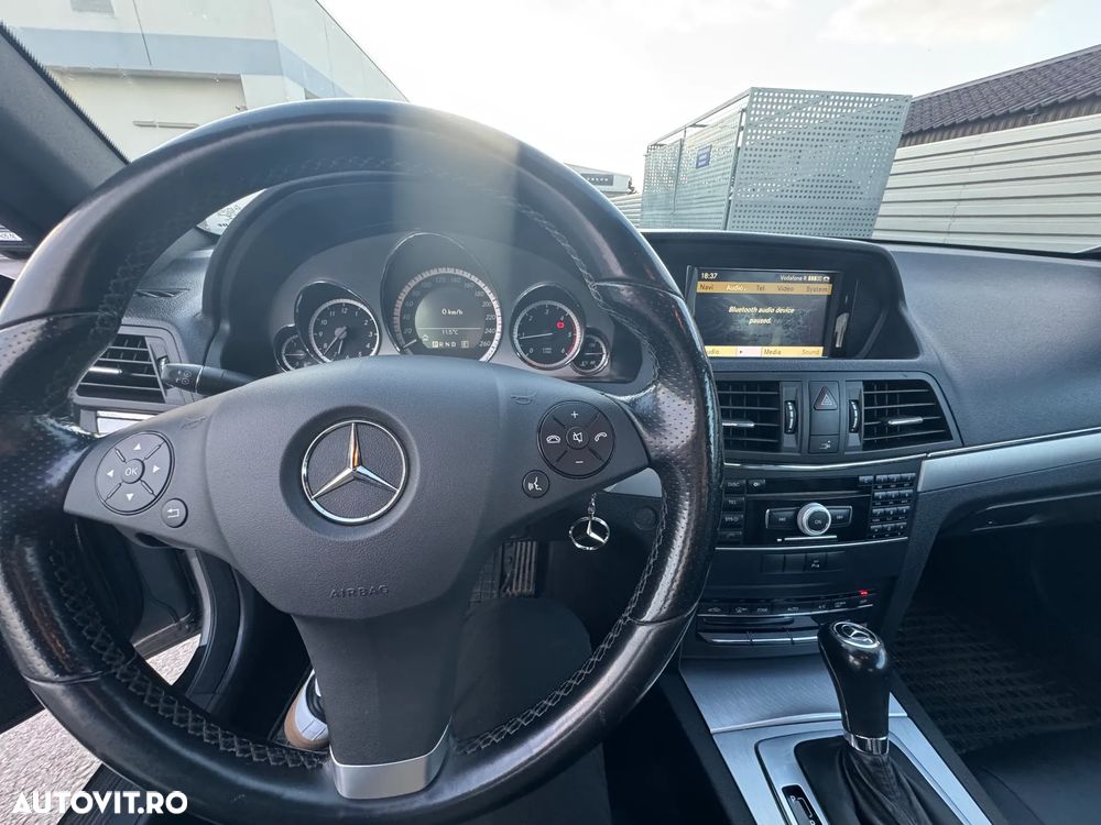 Mercedes-Benz E 220 CDI DPF BlueEFFICIENCY Automatik Avantgarde - 13