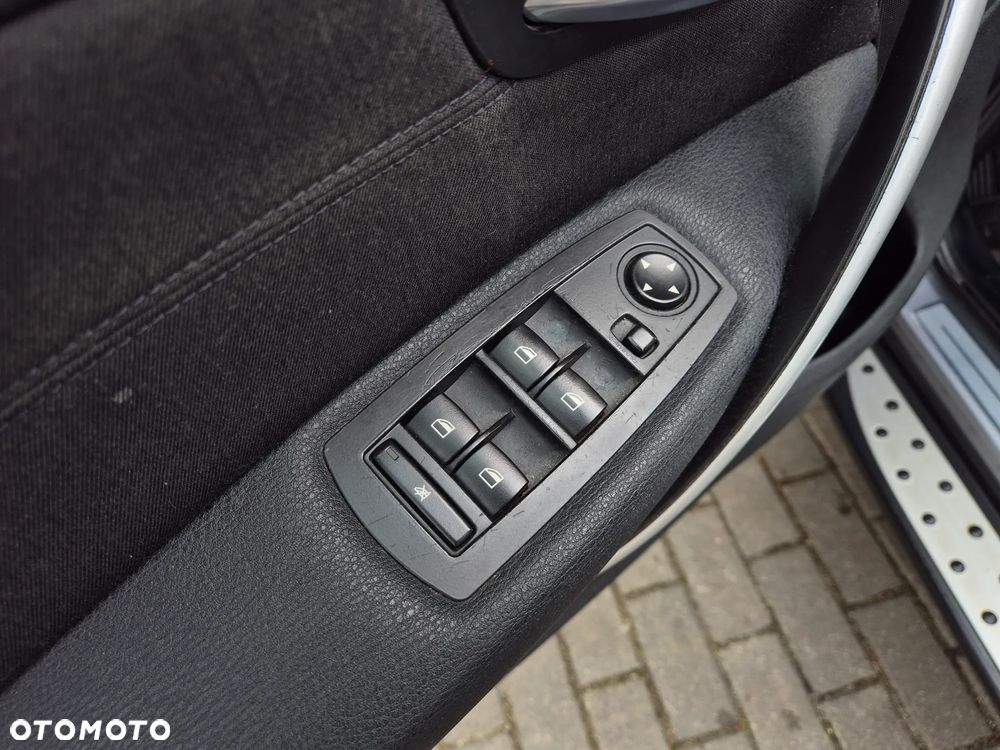 BMW X3 2.0d - 13