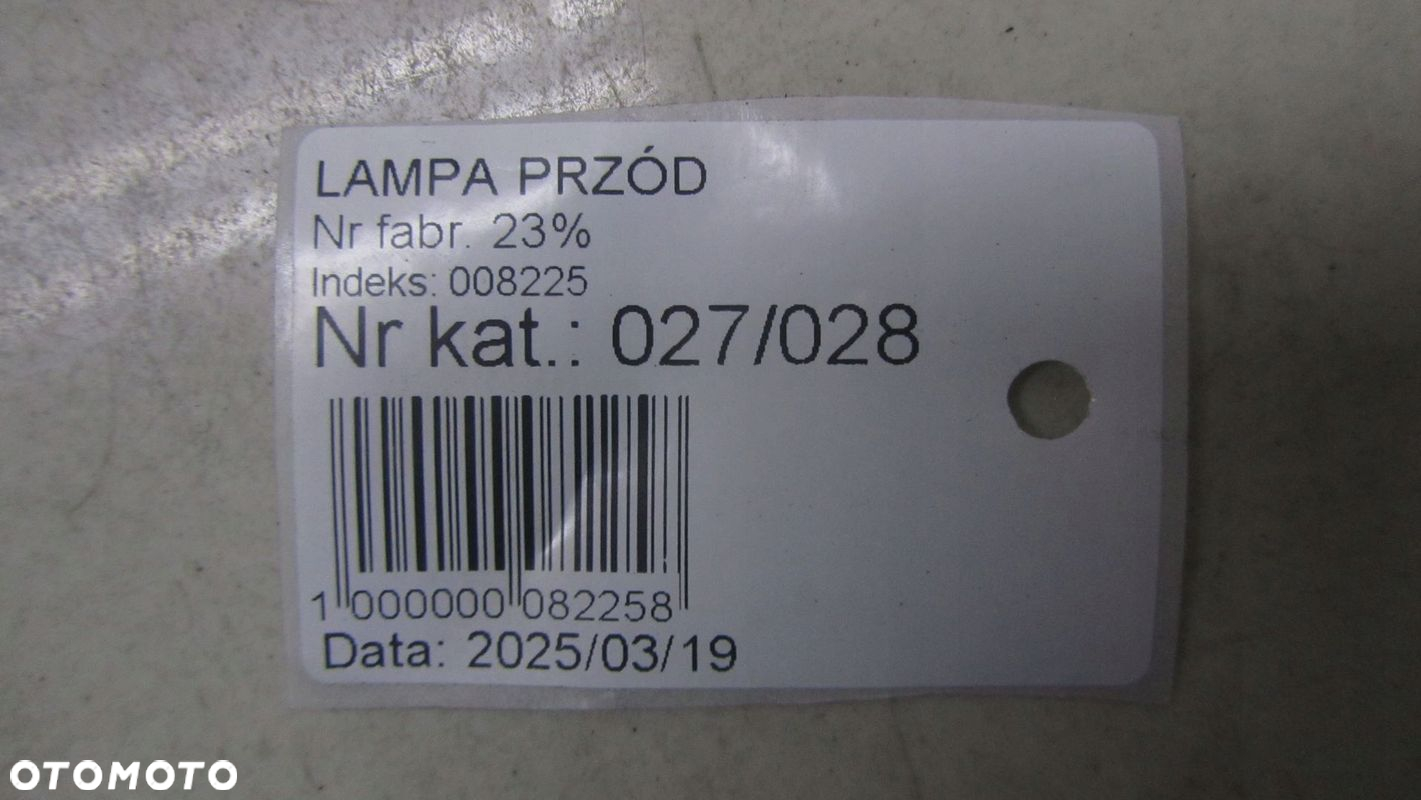 VOLVO XC60 LIFT LAMPA PRZÓD PRZÓD 13- - 4