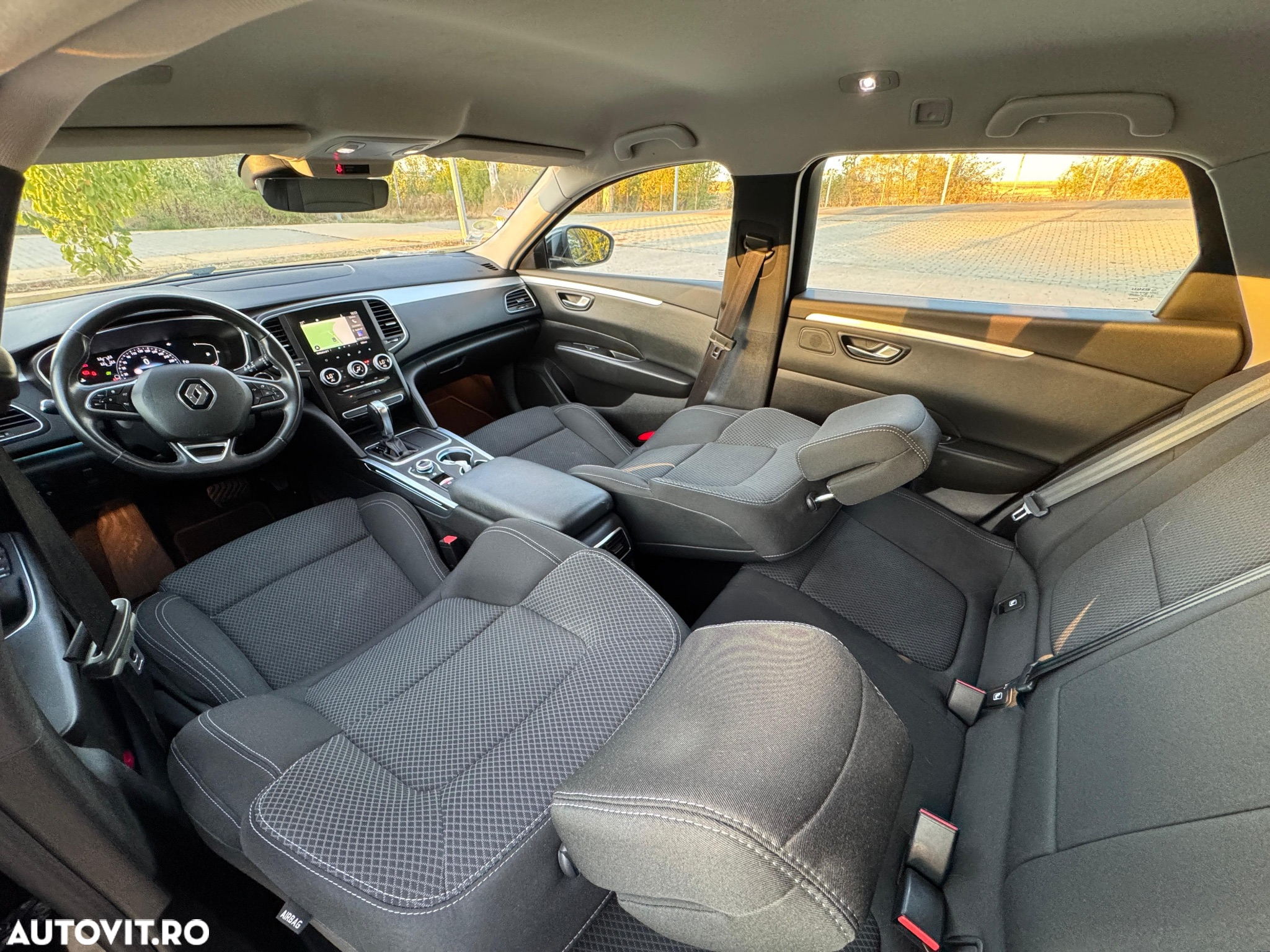 Renault Talisman Grandtour BLUE dCi 160 EDC BUSINESS EDITION - 23