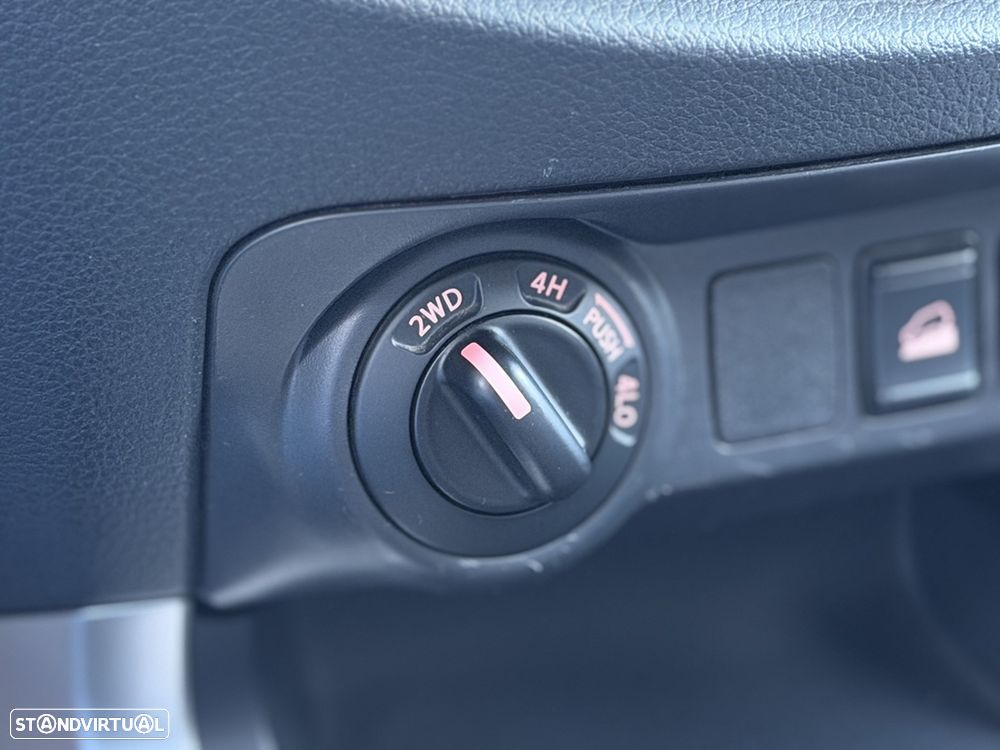 Nissan Navara N-Connecta 2.3 DCi 190HP 4WD 3L - 28