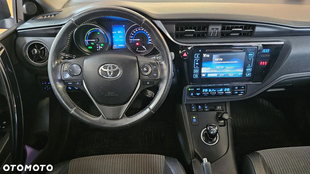 Toyota Auris - 12