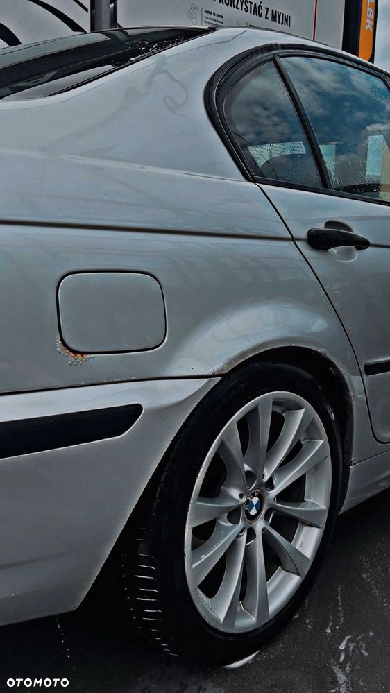 BMW Seria 3 2002 photo 5