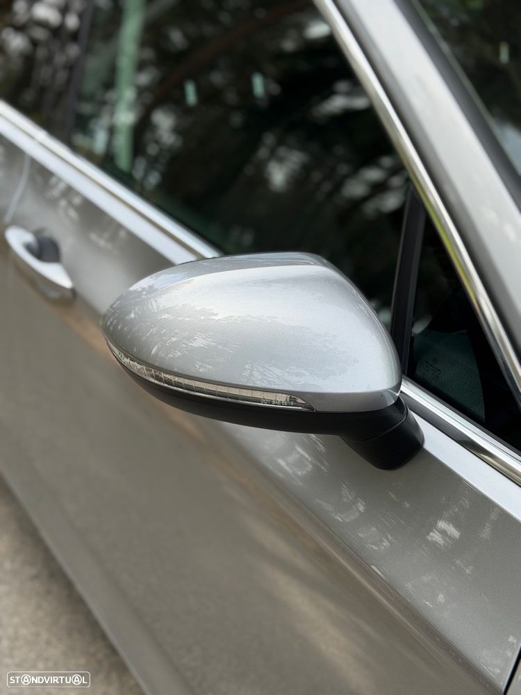 VW Passat Variant 1.5 TSI Confortline DSG - 22