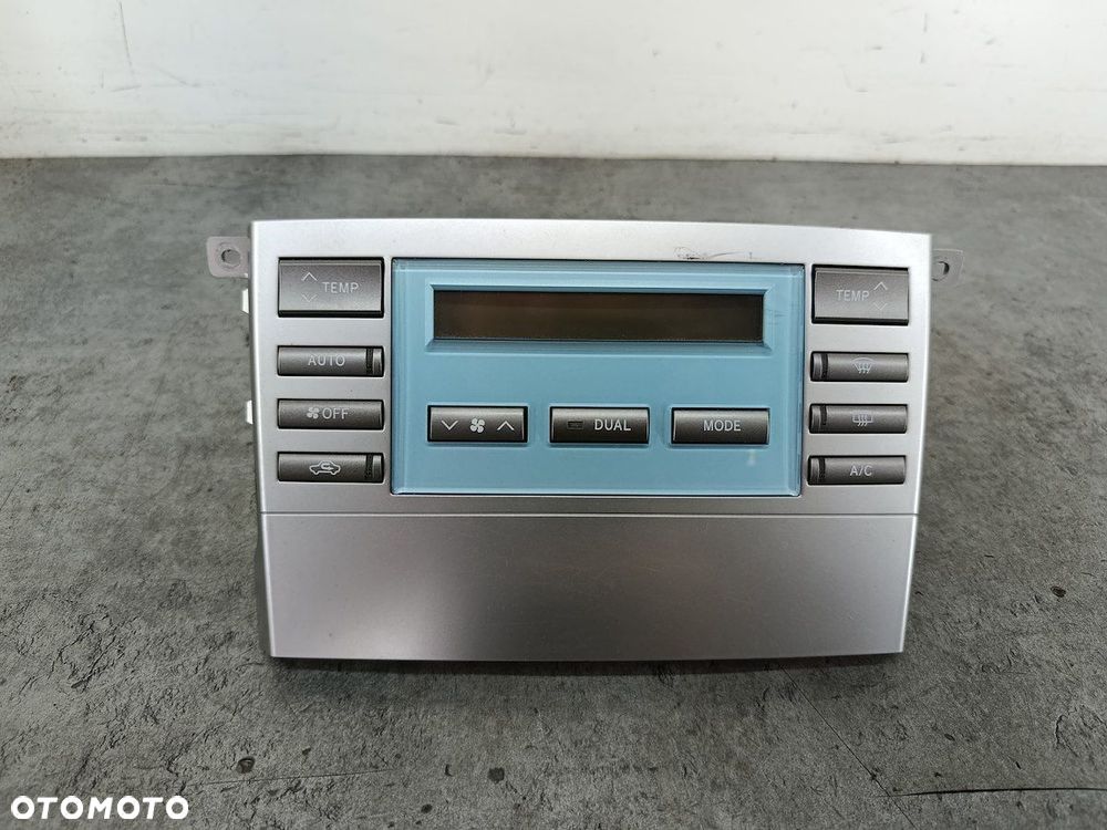 PANEL NAWIEWU TOYOTA COROLLA VERSO II 55900-0F040 MB146570-5430 55902-0F020 - 1