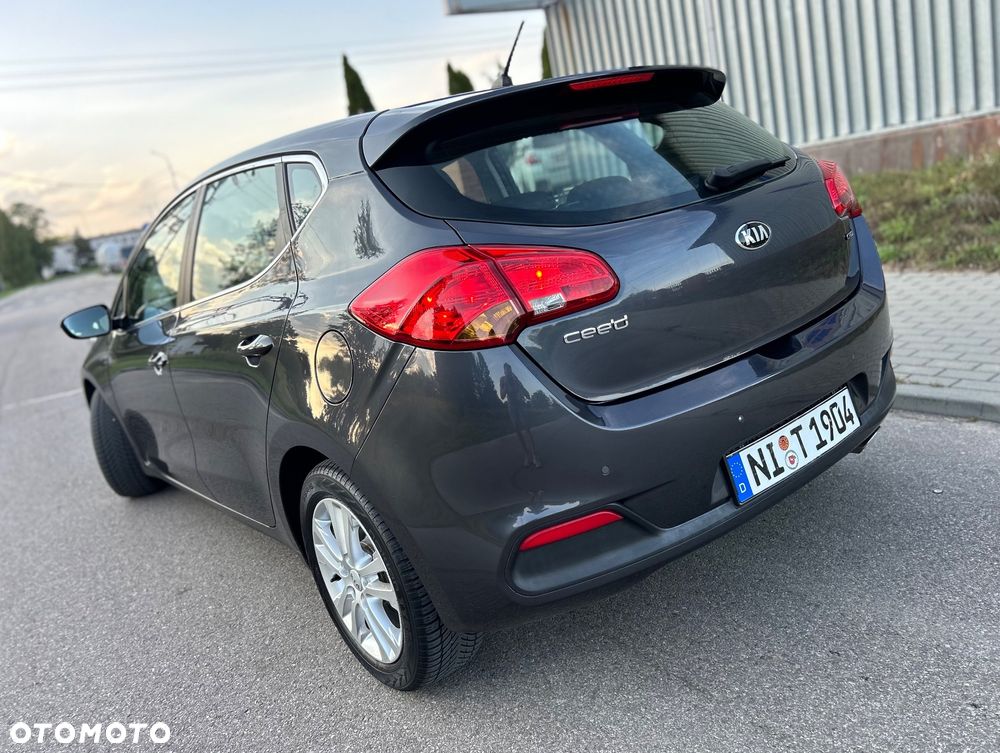 Kia Ceed 1.6 CRDi 128 Spirit - 5