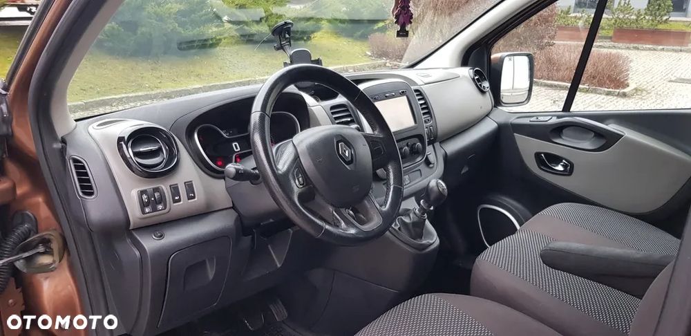 Renault Trafic - 11