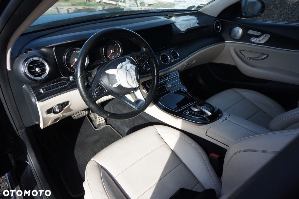 Mercedes-Benz Klasa E 220 d 4Matic All-Terrain 9G-TRONIC Exclusive - 9