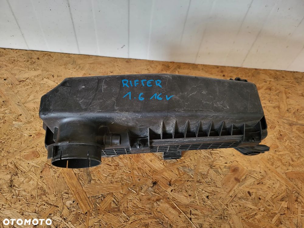 Obudowa Filtra powietrza Peugeot Rifter 1.6 B - 1