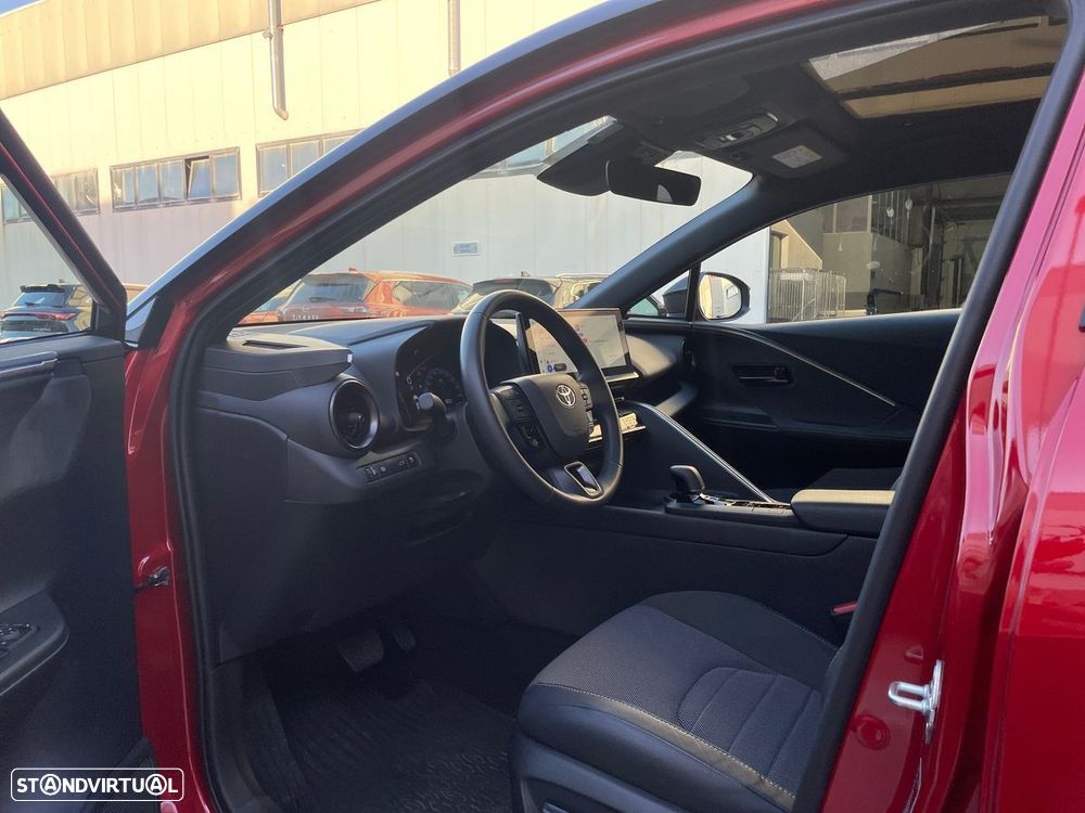 Toyota C-HR - 13
