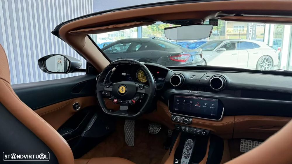 Ferrari Portofino 3.9 Twin-Turbo V8 - 16