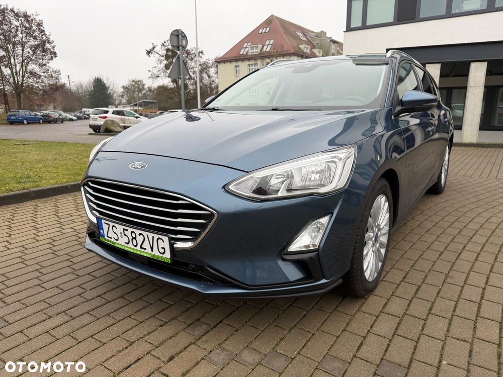 Ford Focus SW 1.0 EcoBoost S&S TITANIUM - 2