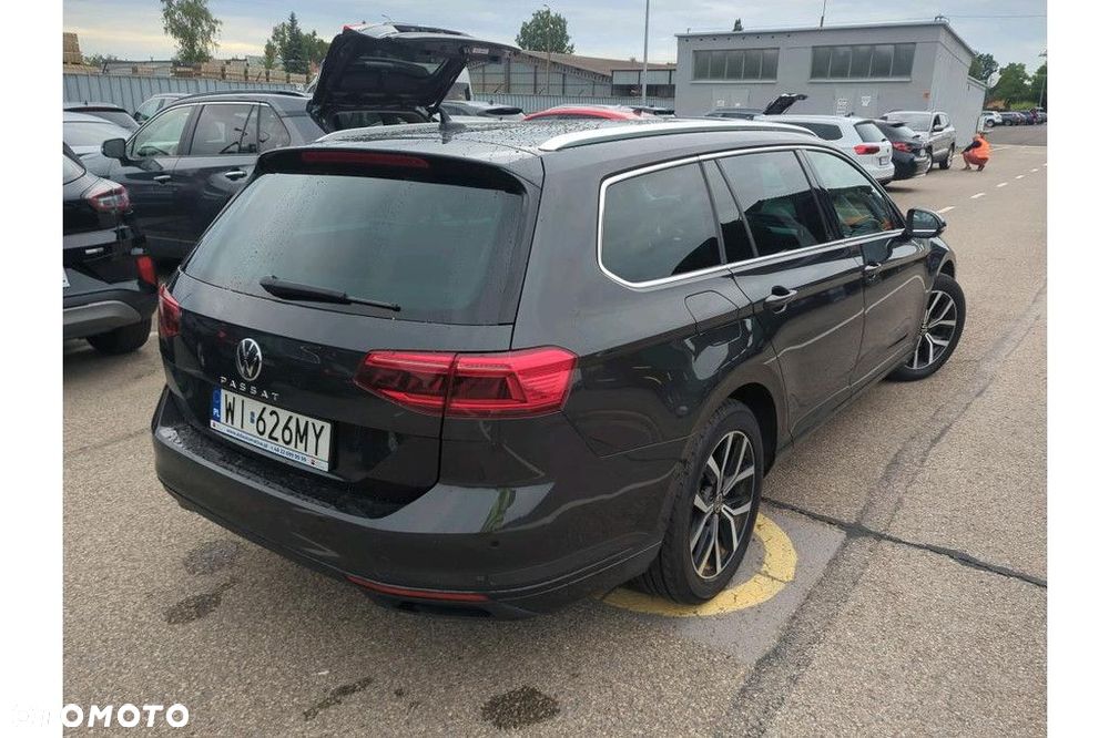 Volkswagen Passat Variant - 3