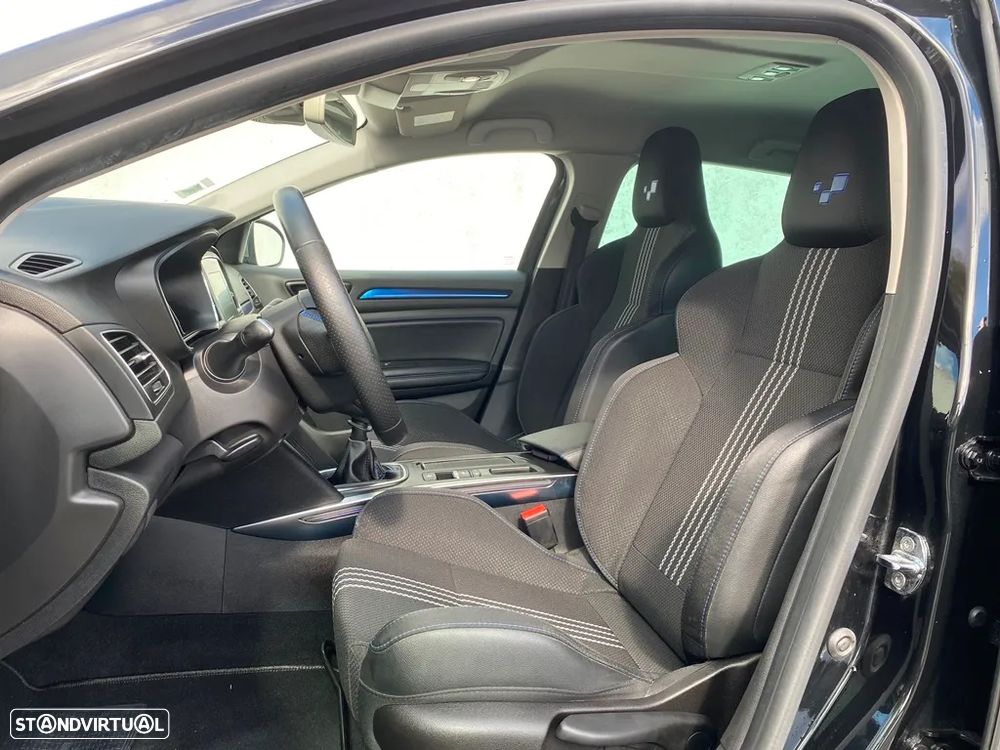 Renault Mégane Sport Tourer 1.3 TCe GT Line - 12