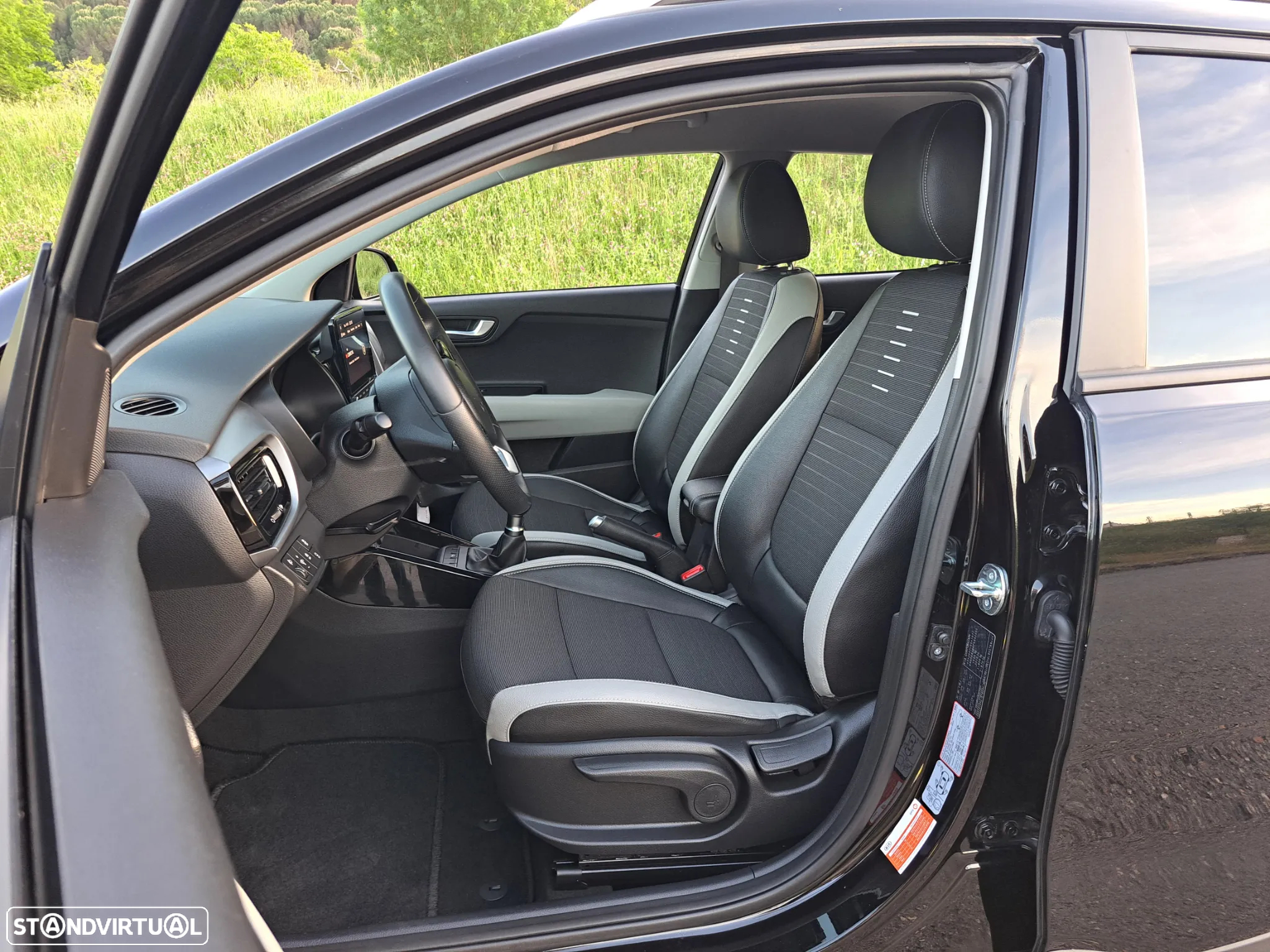 Kia Stonic 1.2 Dynamic - 12
