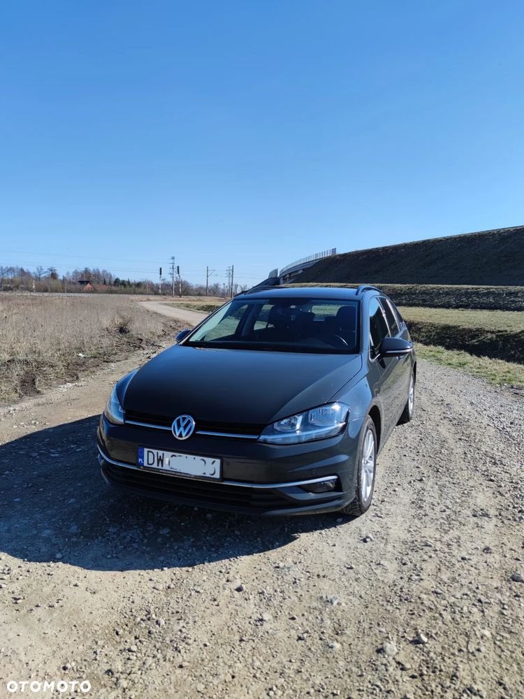 Volkswagen Golf 1.4 TSI BMT Comfortline - 17