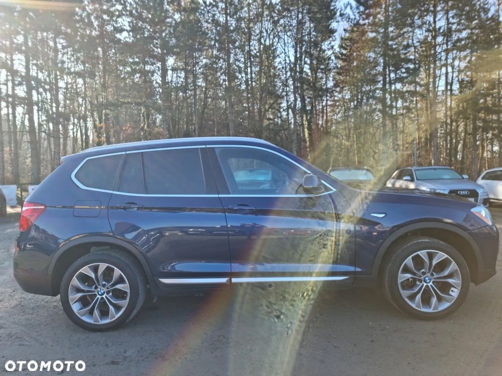 BMW X3 28i xDrive - 16