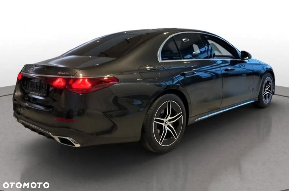 Mercedes-Benz Klasa E - 5