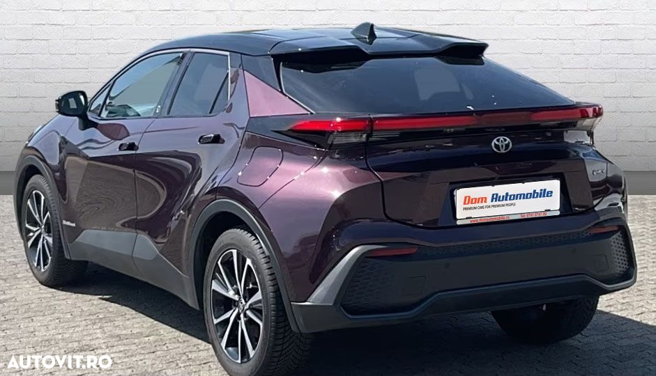 Toyota C-HR 1.8 Hybrid Team Deutschland - 4