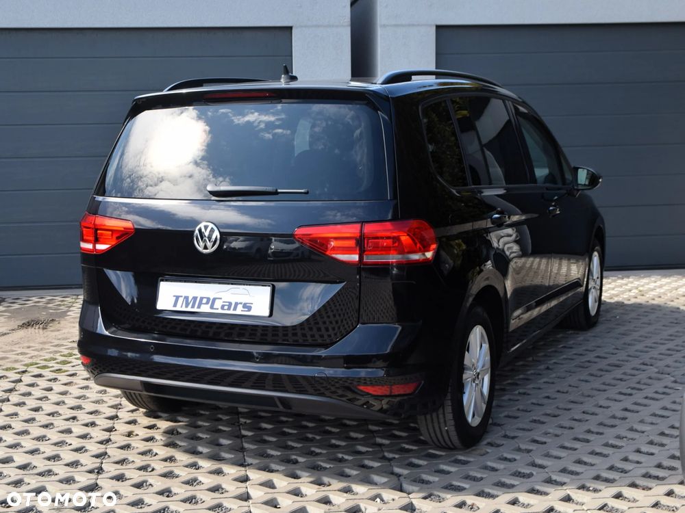 Volkswagen Touran 2.0 TDI SCR DSG Comfortline - 5