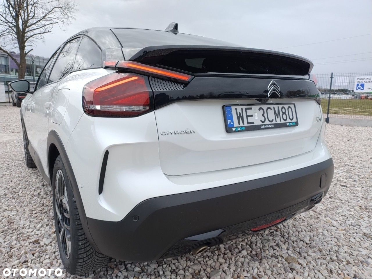 Citroën C4 1.2 PureTech Max S&S EAT8 - 21