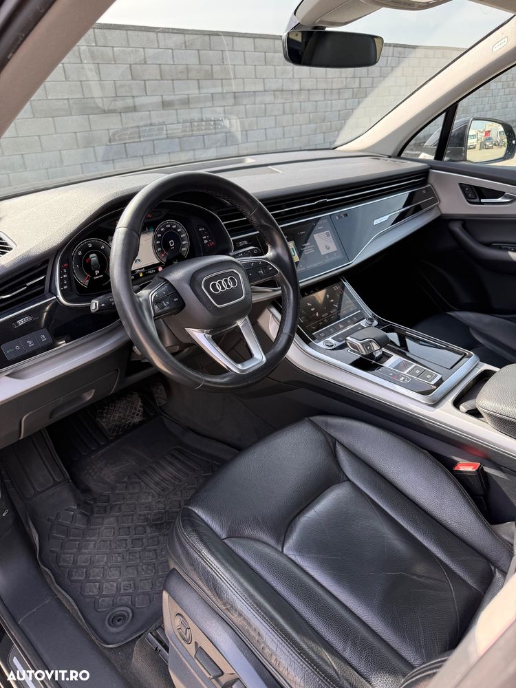 Audi Q7 3.0 50 TDI quattro Tiptronic S Line - 6