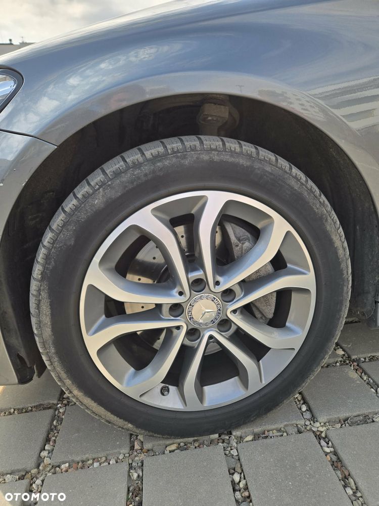 Mercedes-Benz Klasa C 200 4-Matic 7G-TRONIC - 10