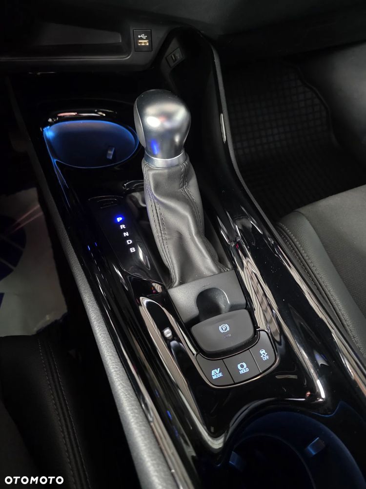 Toyota C-HR 1.2 T Style CVT - 11