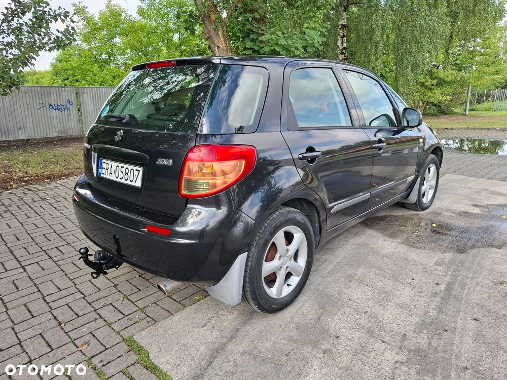 Suzuki SX4 1.9 DDiS 4WD GS / Premium - 5