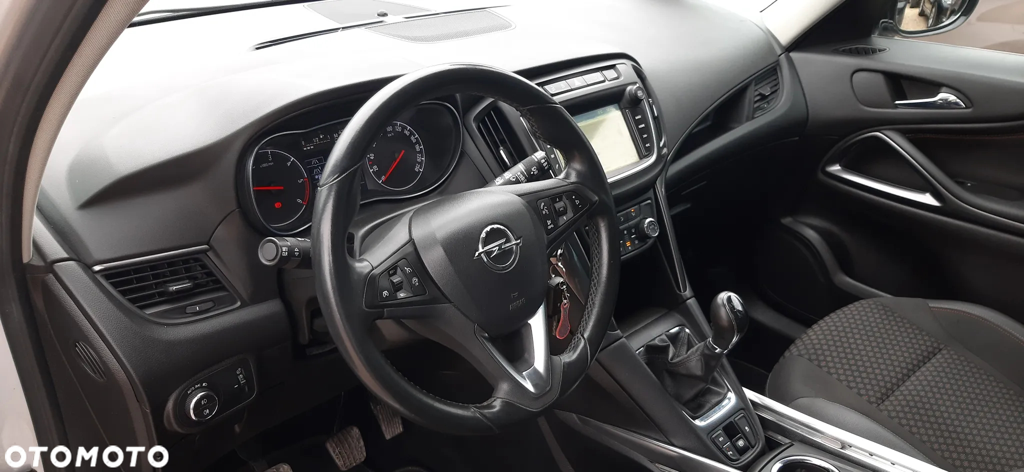 Opel Zafira 1.6 CDTI Elite S&S - 13