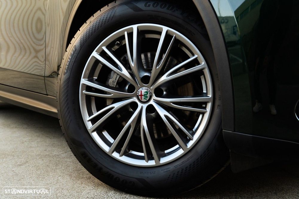 Alfa Romeo Stelvio 2.2 D Super AT8 - 35