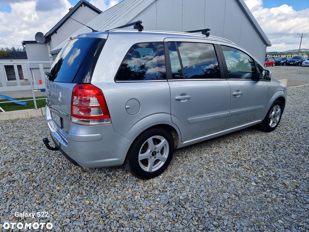 Opel Zafira 1.8 Cosmo EasyTronic - 6