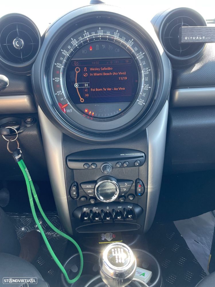 MINI Countryman Cooper D - 5