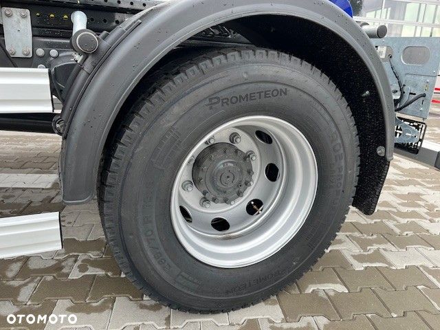 Renault Gama D2.1 P4x2 - 10