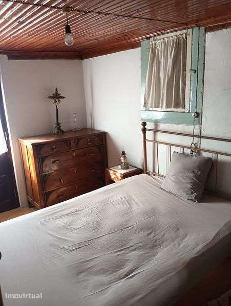 Moradia T2 mobiliada habitável na Lardosa Castelo Branco - Grande imagem: 5/12