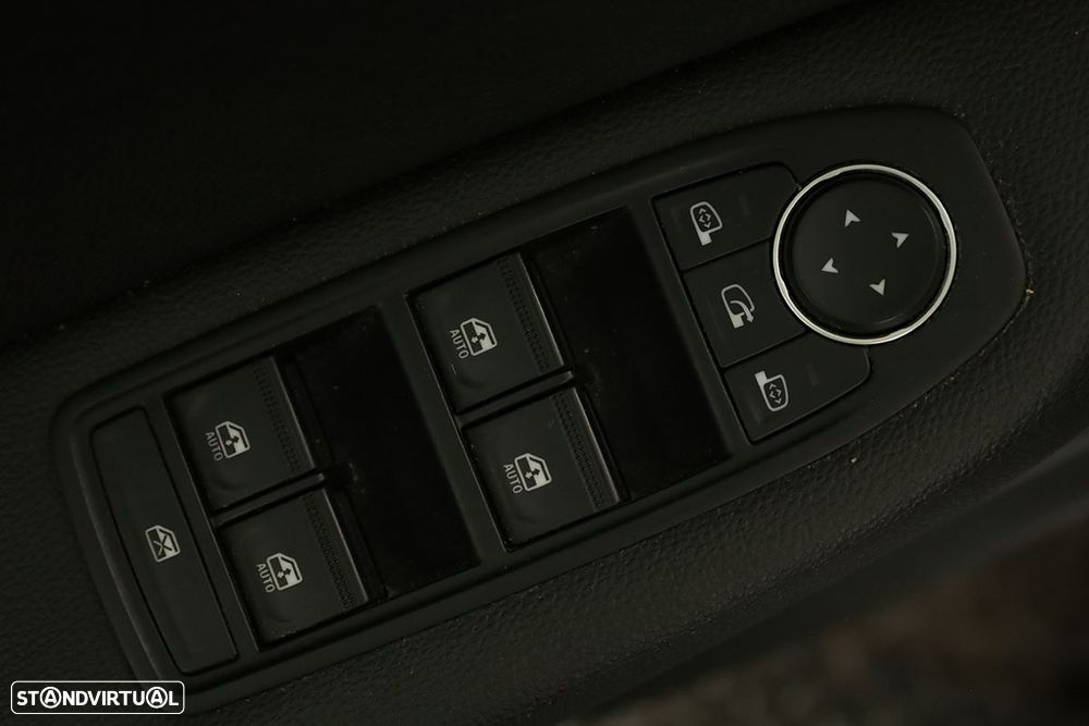 Mitsubishi Colt 1.0 MPI-T Launch Edition - 20