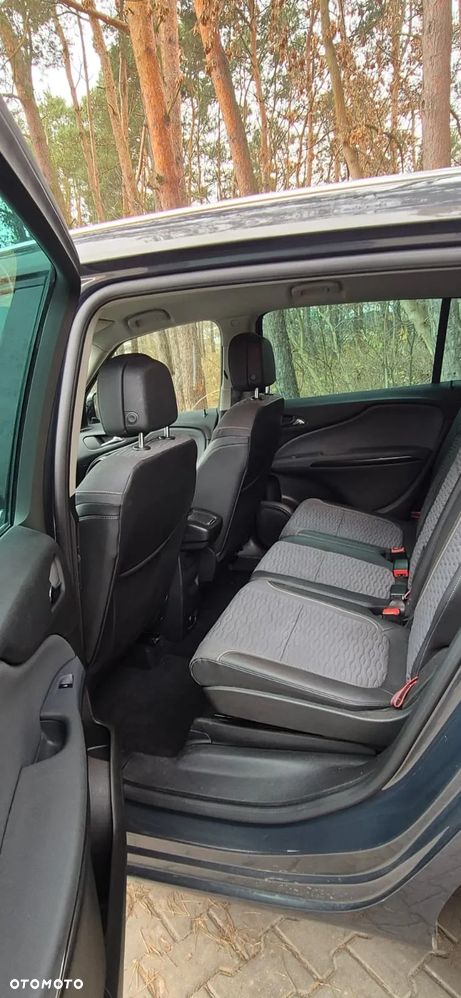 Opel Zafira Tourer 2.0 CDTI ecoFLEX Start/Stop Style - 24