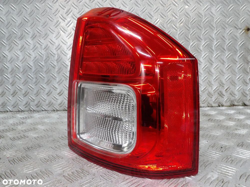 JEEP COMPASS I LIFT LAMPA LEWA PRAWA TYŁ - 3