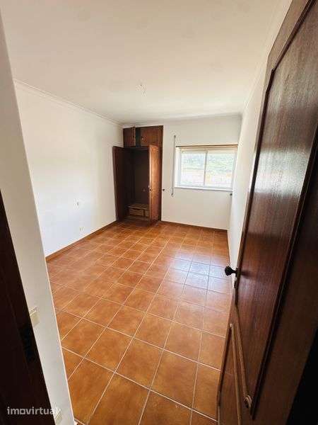 Apartamento T2 Frente Mar c/ Garagem | Nazaré - Grande imagem: 5/8