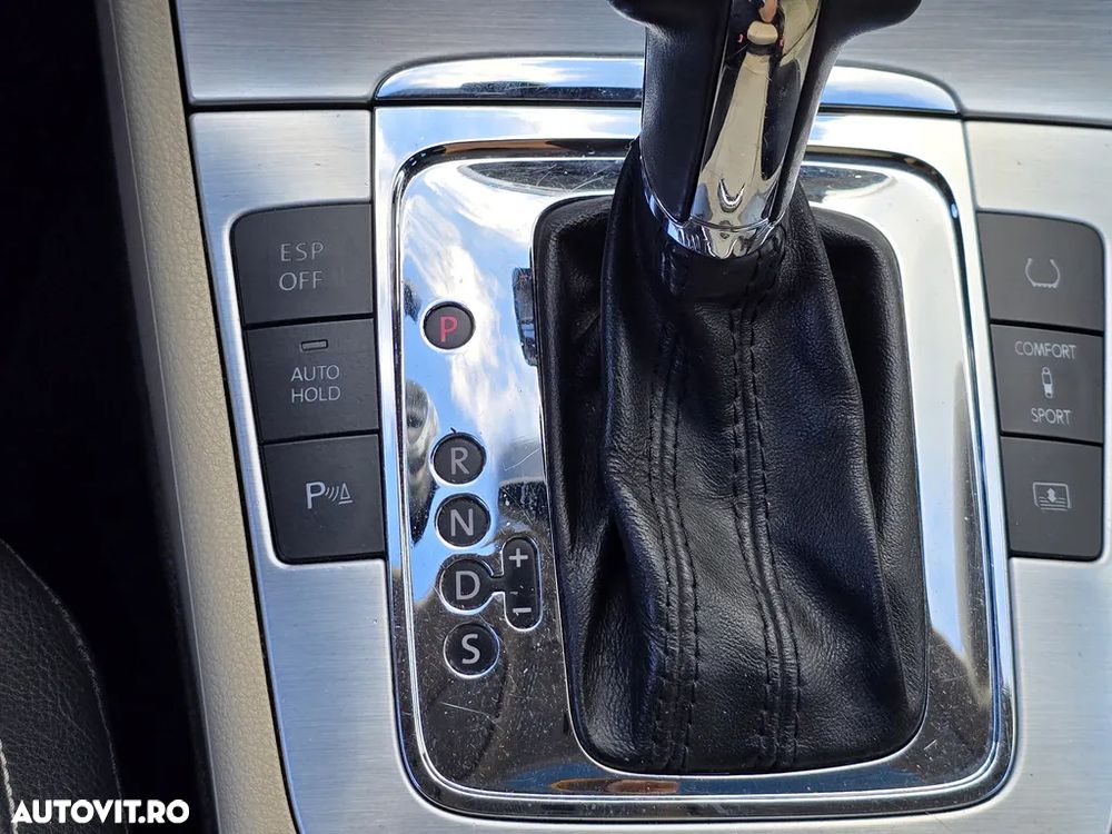 Volkswagen Passat CC 2.0 TDI DSG BMT - 16