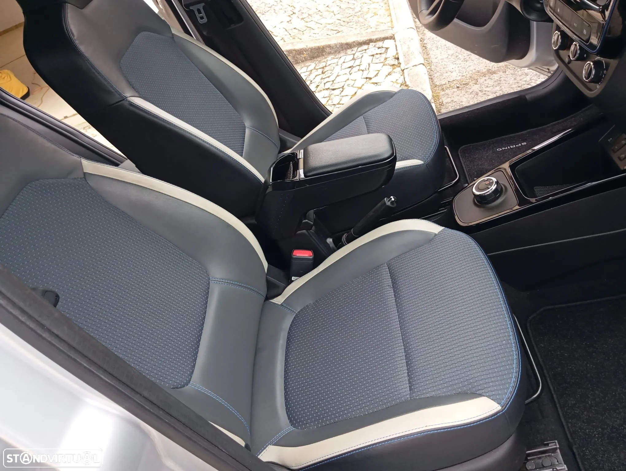 Dacia Spring Comfort - 10