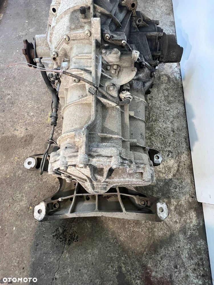 Audi A5 8T 8F 2010 Manualna 6-biegowa skrzynia biegów LLS A4 B8 KOMPLETNA - 8