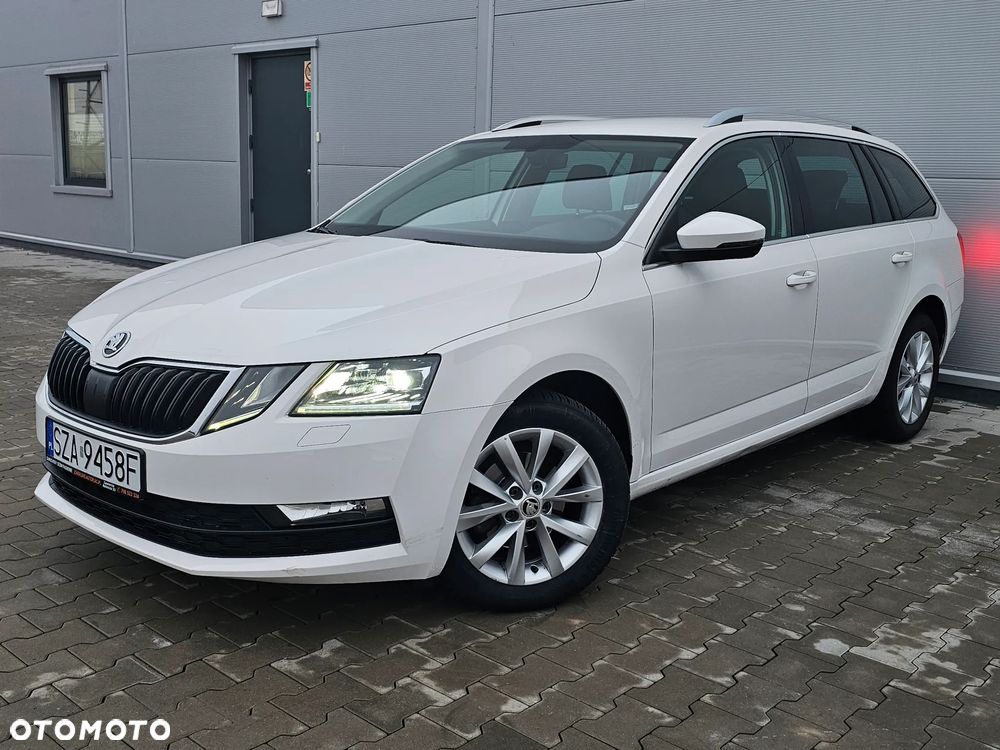 Skoda Octavia 1.6 TDI DSG Ambition - 12