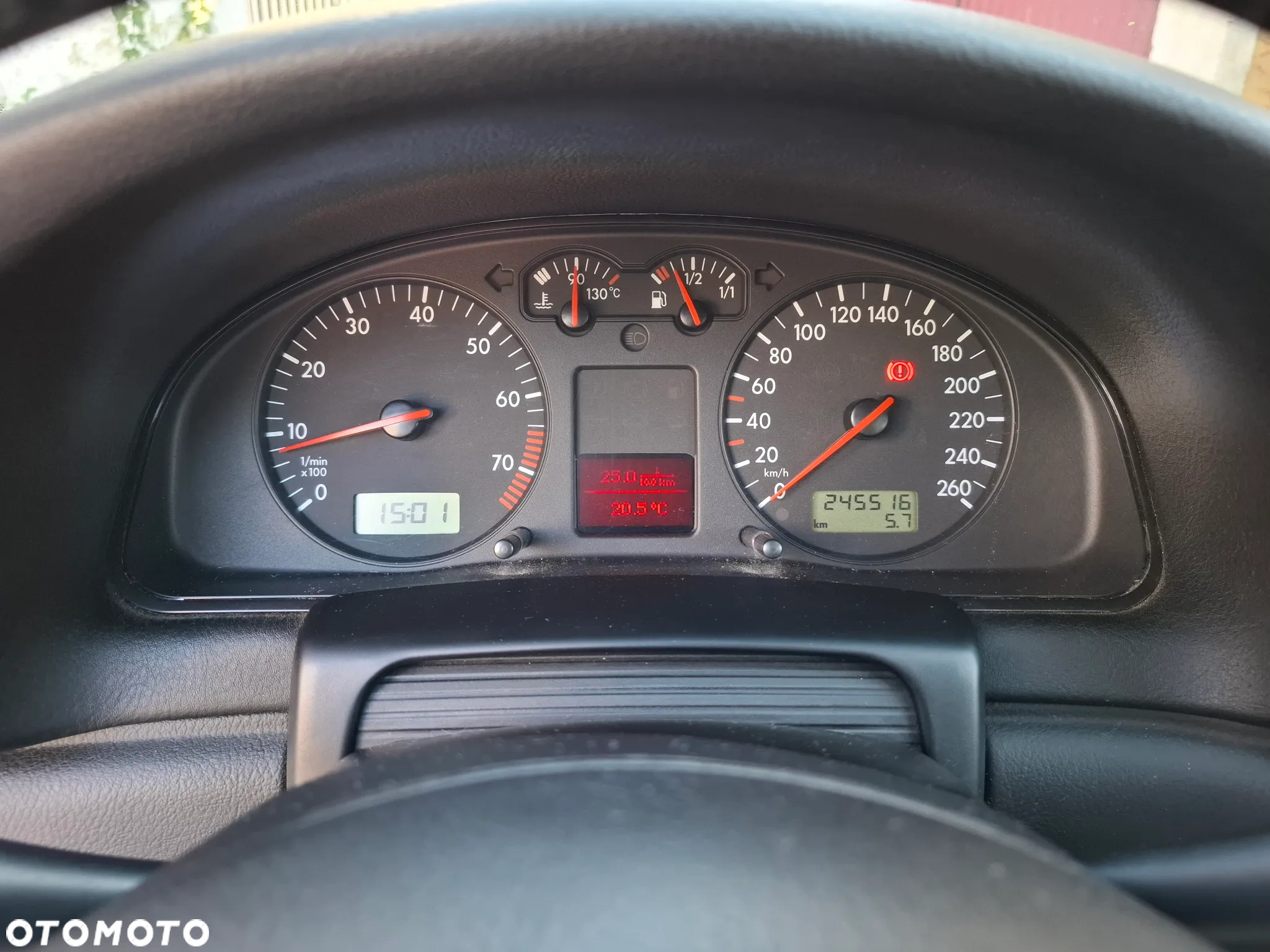 Volkswagen Passat 1.8T - 18