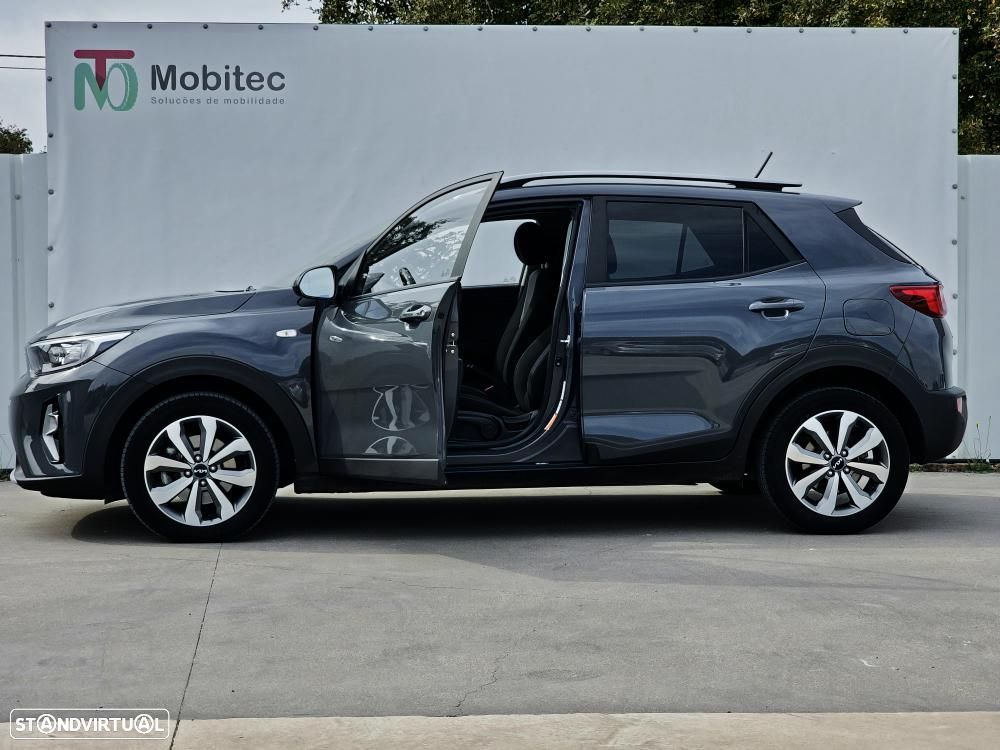 Kia Stonic 1.2 by FILA - 8