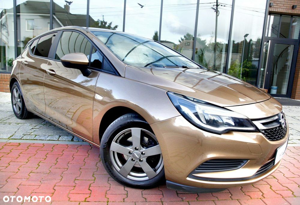 Opel Astra 1.4 Turbo Active - 24