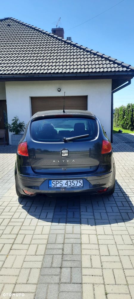 Seat Altea - 2