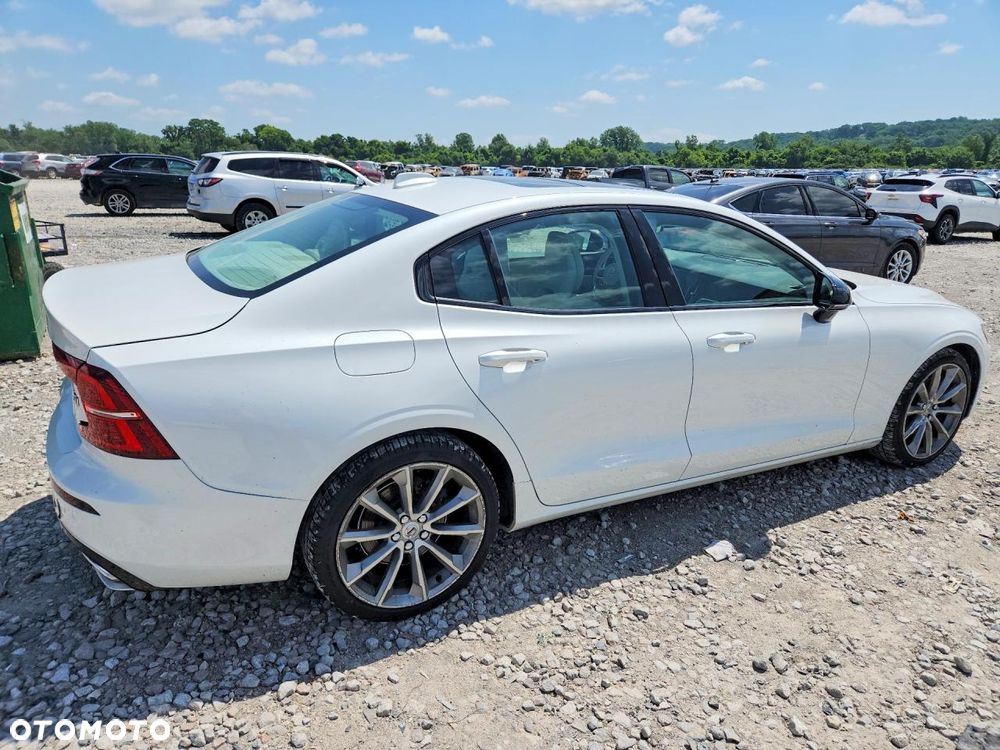 Volvo S60 T5 Geartronic Momentum - 4