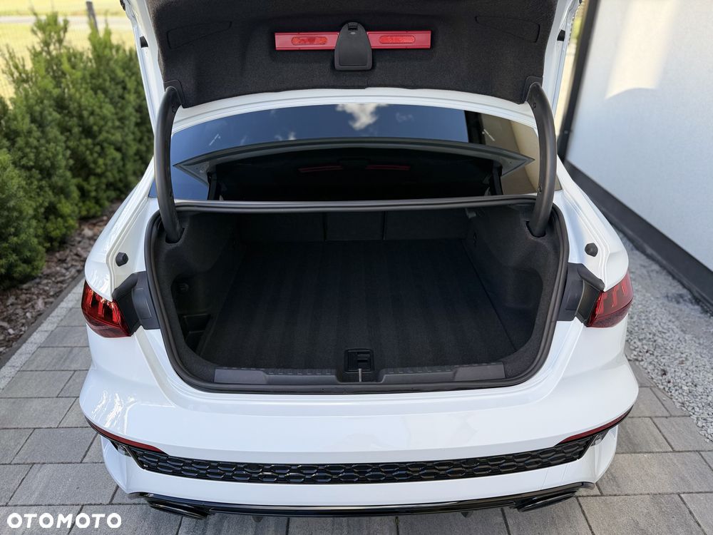 Audi RS3 Limousine TFSI Quattro S tronic - 12